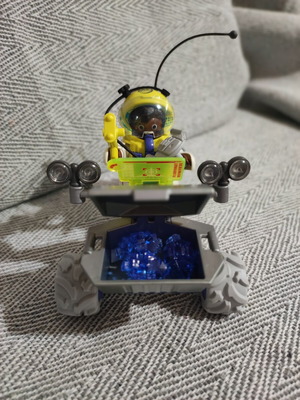 Playmobil Space Mars Rover tricycle like new with box