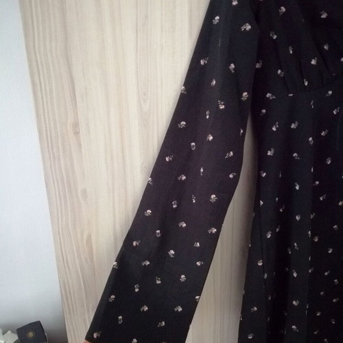 H&M women's short dress with long wide sleeves, floral print, size S (EU 36)