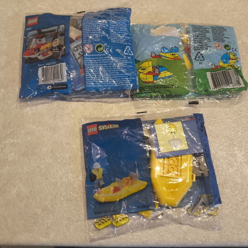 Lego 6429 Blaze Responder polybag, 4900 City Fire Helicopter, 1677 Rabbit polybag