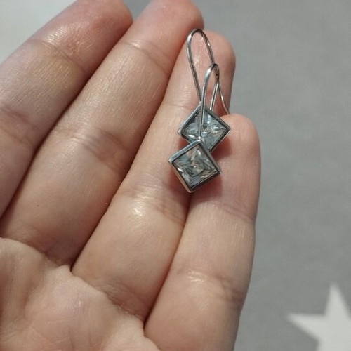 Optimum 925 Silver Earrings with Transparent Crystal Stone