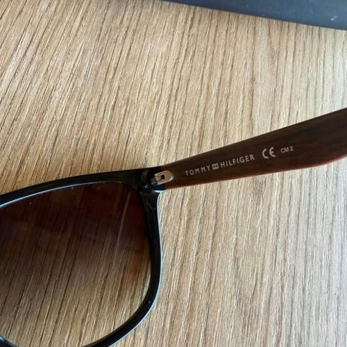 Tommy Hilfiger men's sunglasses like new, black and brown