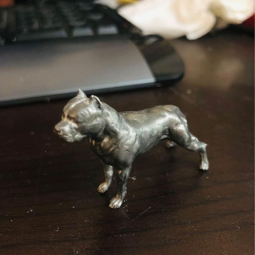Pitbull miniature new, made of tin with bronze and copper tones