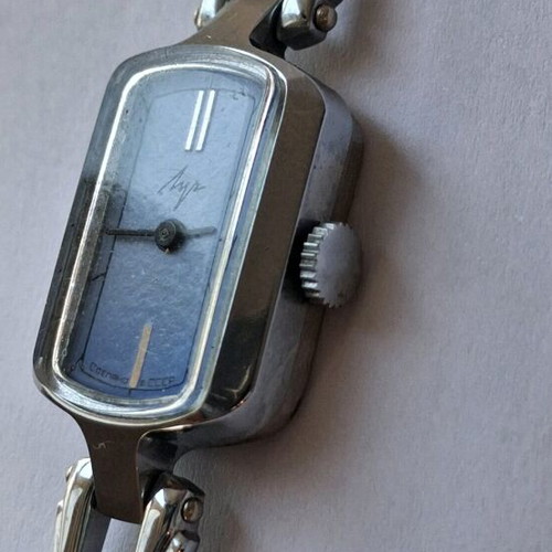 Luch mechanical wristwatch women's like new, turquoise and silver