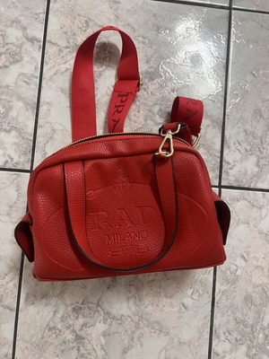 Shoulder bag new, red, with dust bag