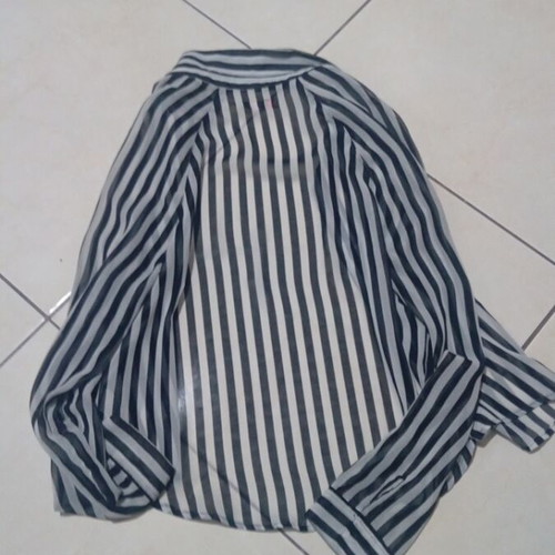 Bershka Striped Short Shirt Women Size M like new