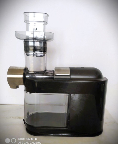 Αποχυμωτής αργής σύνθλιψης Philips HR1946/70