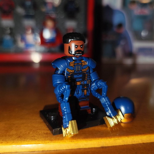 Bloodsport figure like new with accessories from DC The Suicide Squad