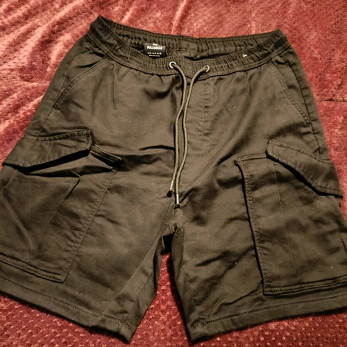 Pull & Bear men's bermudas like new, size Medium