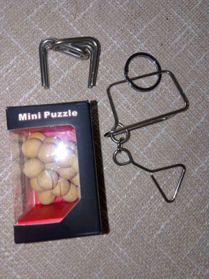 Set of 3 Mini Puzzles Like New