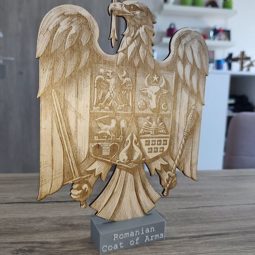 Romanian Coat of Arms Wooden Laser Engraved Decorative Stand new