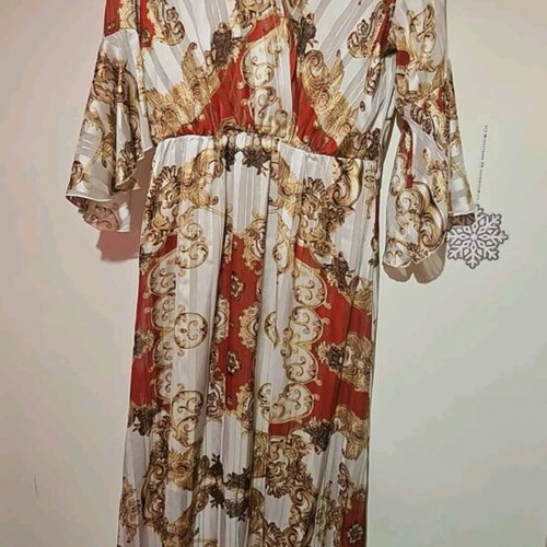 Mattis dress like new with gold details, size L