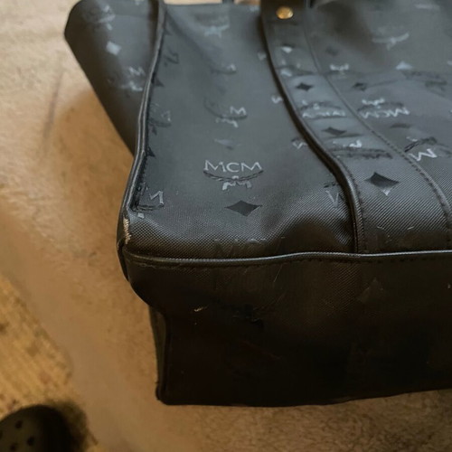 MCM shoulder bag used, black, 40x23