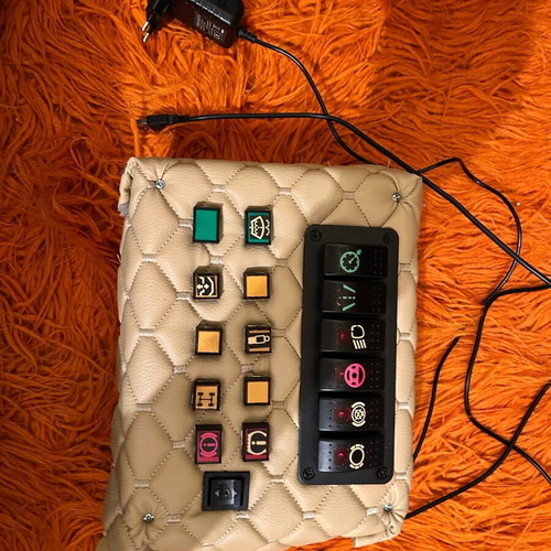 Button box handmade for Euro Truck Simulator 2 new, 18 buttons with leather cover