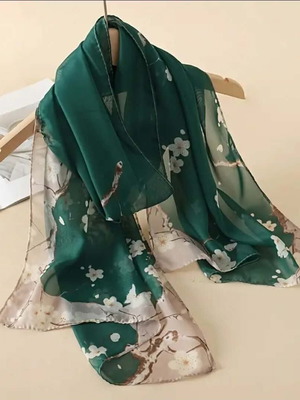 Women's scarves new, green, size 150×50cm