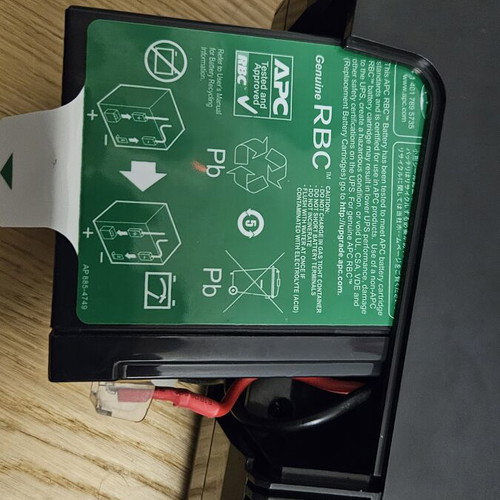APC Back-UPS Pro BR550GI 550VA with original battery, used, faulty buttons