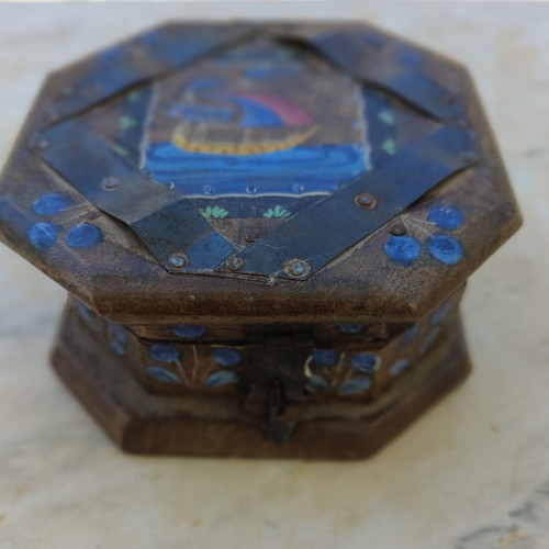 Wooden hexagonal box with handpainted vintage design