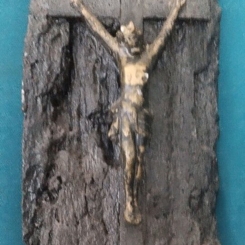 Wall hanging crucifix with bronze Christ figure like new