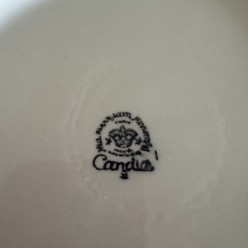 Candia vintage porcelain dinnerware set used, 32 pieces