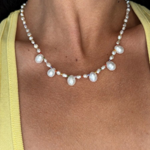 Pearl necklace with colorful nephrite and silver925 clasp like new