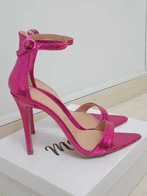 Pink women's sandals new, size 39