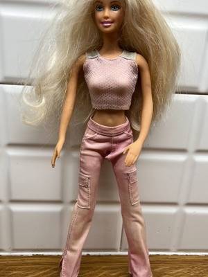 Barbie flex dance μεταχειρισμένη σε καλή κατάσταση