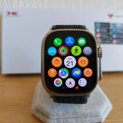 Smartwatch HK11 ULTRA 3 with AMOLED screen and 2 straps