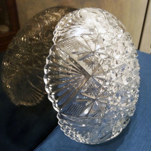 Crystal antique platter like new with geometric engraving