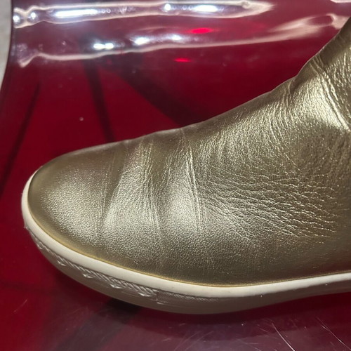 Women's spring ankle boots like new, gold color