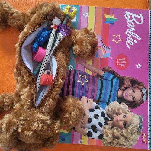 Dog Pencil Case with 20 Pencils, Pens, and Drawing Pad New