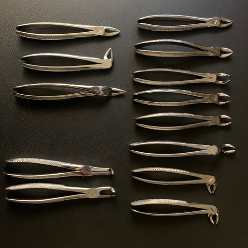 Aesculap dental and root forceps used, set of 11 pieces