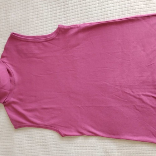 Benetton sleeveless turtleneck top used, pink fuchsia, size small
