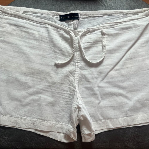 Join White Cotton Shorts Size L Like New