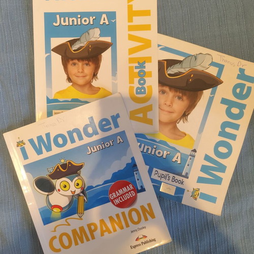 I Wonder Junior A English Books set, Pupil's, Activity and Companion