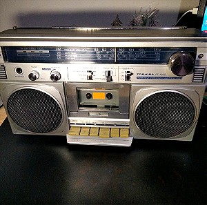 Retro Toshiba Radio Boombox RT-100S  model 1983