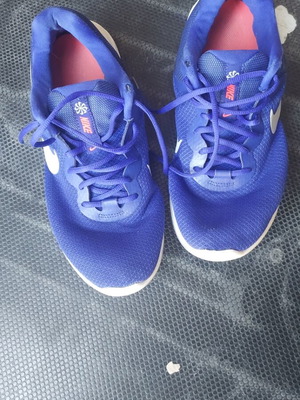 Nike running shoes used, size 44.5, blue