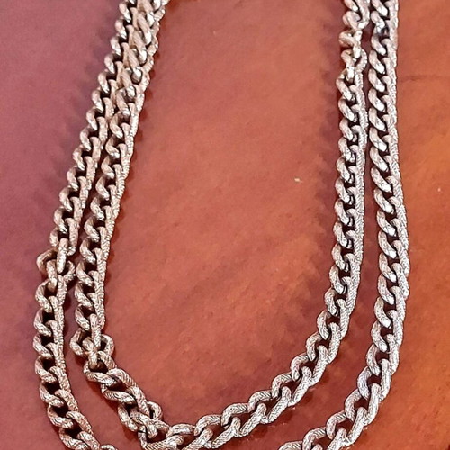 Cuban Link Necklace like new, layered gold and silver chain