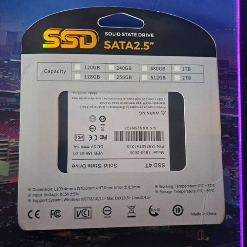 SSD SATA III 4TB used with minor defect