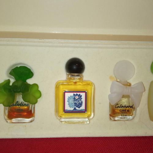 Parfums Grès Paris vintage complete set of 5 miniatures used