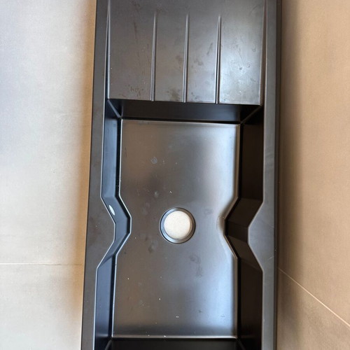 Sanitec Ultra Granite sink like new 116x50cm black