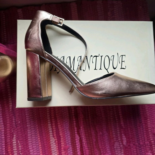 Diamantique bronze pumps new, size 38