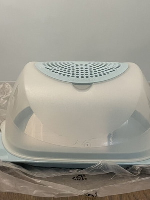 Tupperware Cheese Smart medium size
