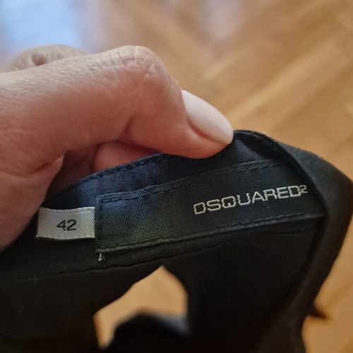Dsquared2 summer black top with open back like new, cotton