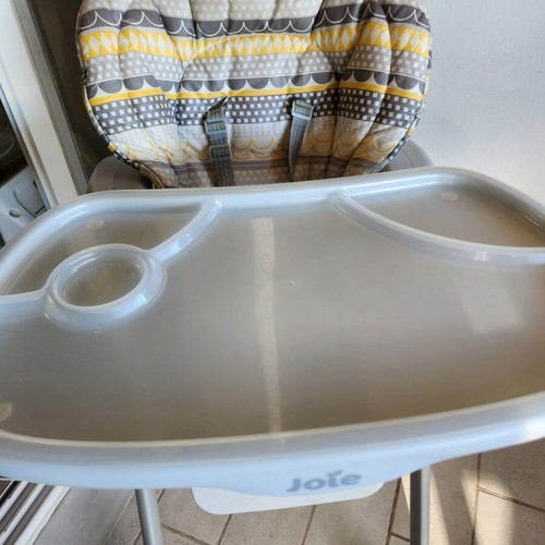 Joie Mimzy High Chair used
