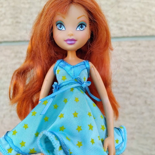 Winx Club Mattel Slumber Party Bloom doll pajamas 2006 used