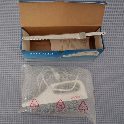 Melissa electric knife model EK-100 like new