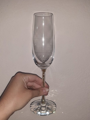 Iris crystal champagne glasses new, unused set of 2