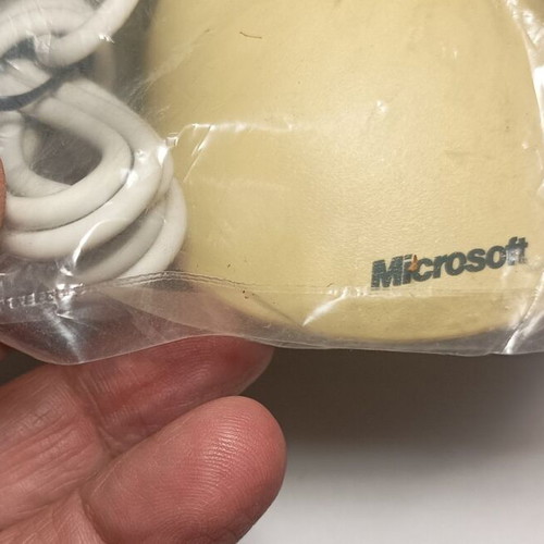 Microsoft vintage wired ball mouse sealed
