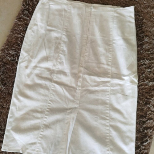 White skirt like new, size M 38 10