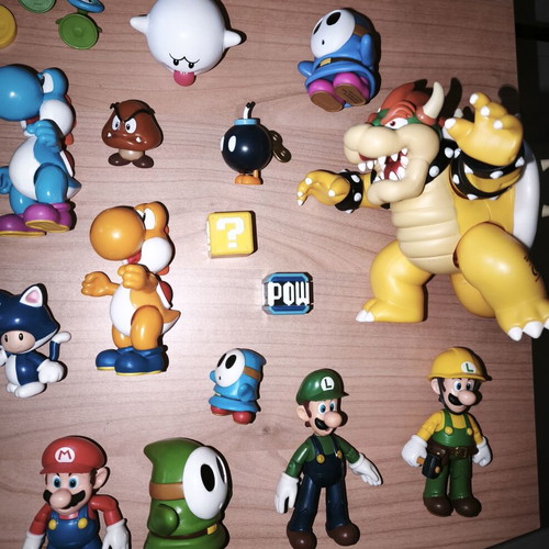 Super Mario and Sonic figures collection used from Jakks Pacific