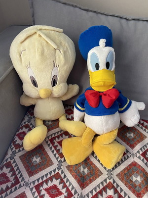 Donald Duck and Tweety plush toys, 55cm